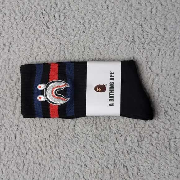 Bape Crew Socks Embroidered Shark Head Striped Mens Womens Unisex Sz 9-11 Black - Picture 1 of 1